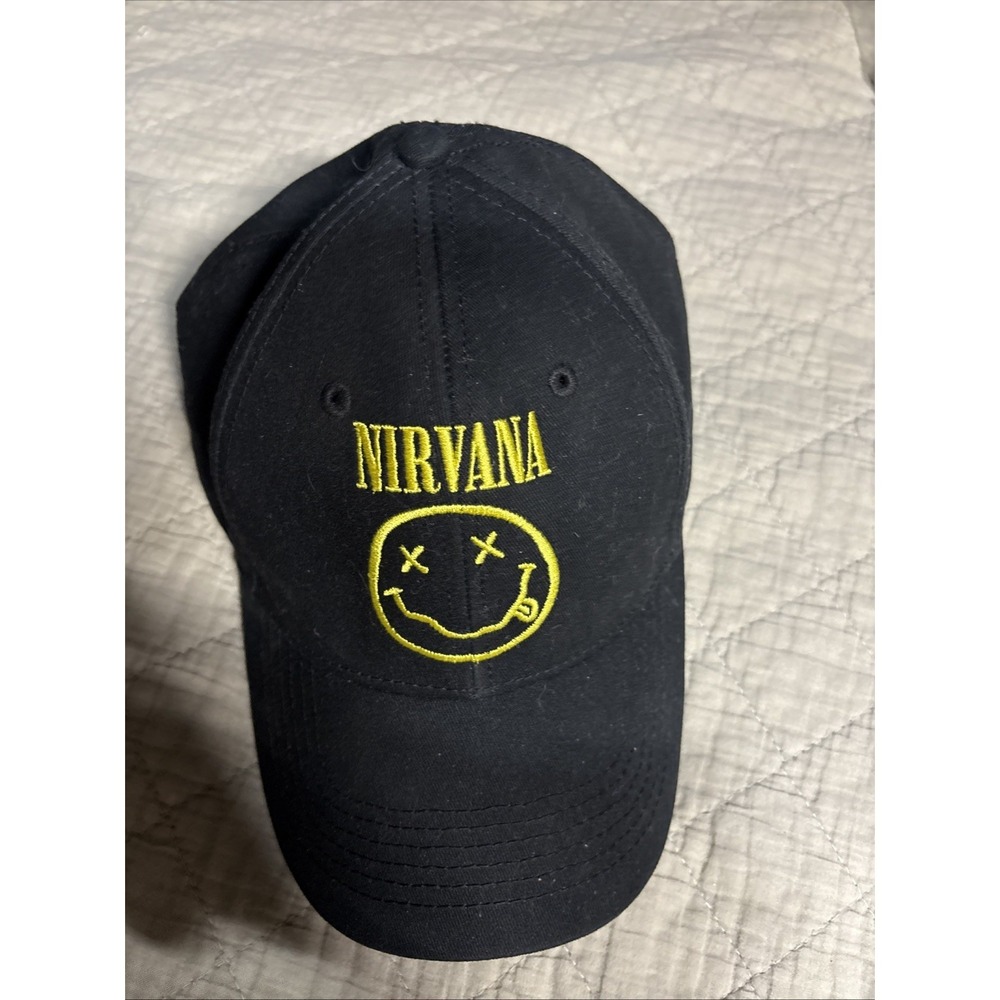 Nirvana - Black Smiley Face Logo Adjustable Snapback‎ Rock Band Hat Cap (NEW)